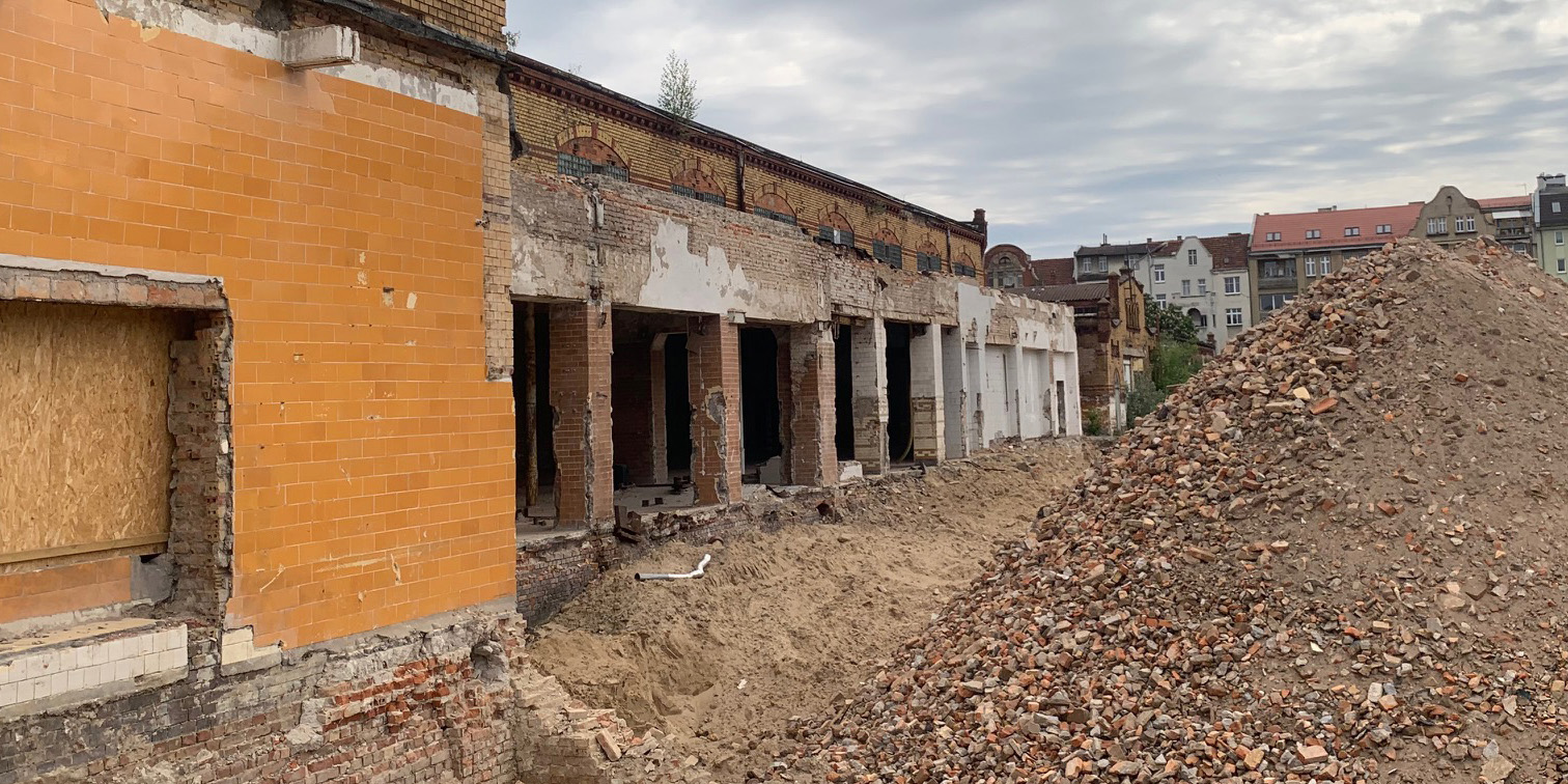 Demolition works in Stara Rzeźnia have started